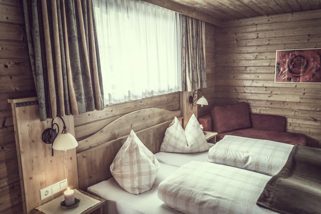 Gasthof Pension Alpenblick Radfeld Room photo