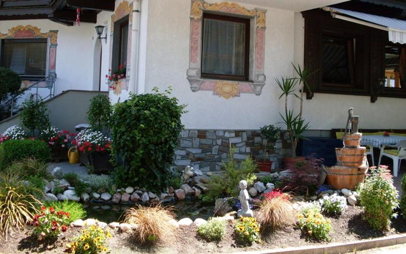 Gasthof Pension Alpenblick Radfeld Exterior photo